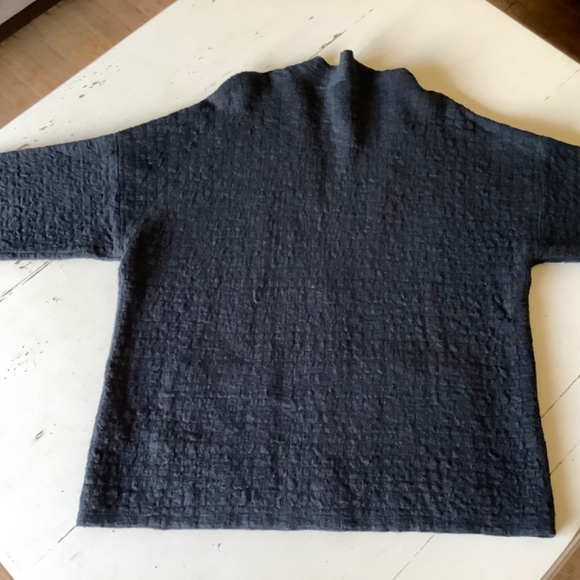 Eileen Fisher Organic Linen Cotton Loose fitting Cardigan sweater Medium - Picture 8 of 10